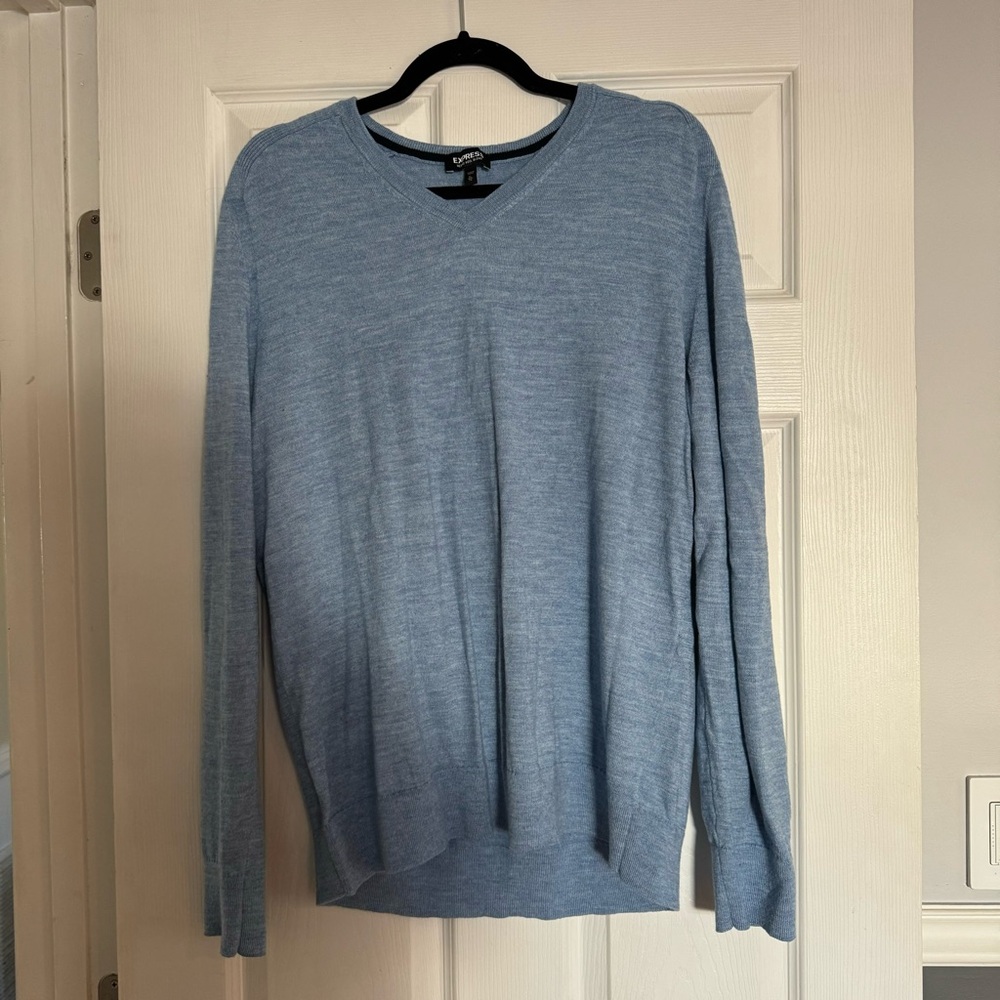 Express Baby blue Men’s V neck Sweater
